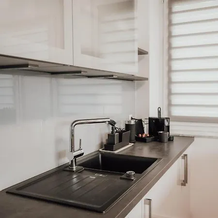 Apartmán Jama - Modern&bright, Terrasse, Freies Parken, Wlan, Grosse Gruppen #1 Würzburg