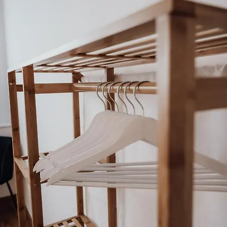 Apartment Jama - Modern&bright, Terrasse, Freies Parken, Wlan, Große Gruppen #1 *